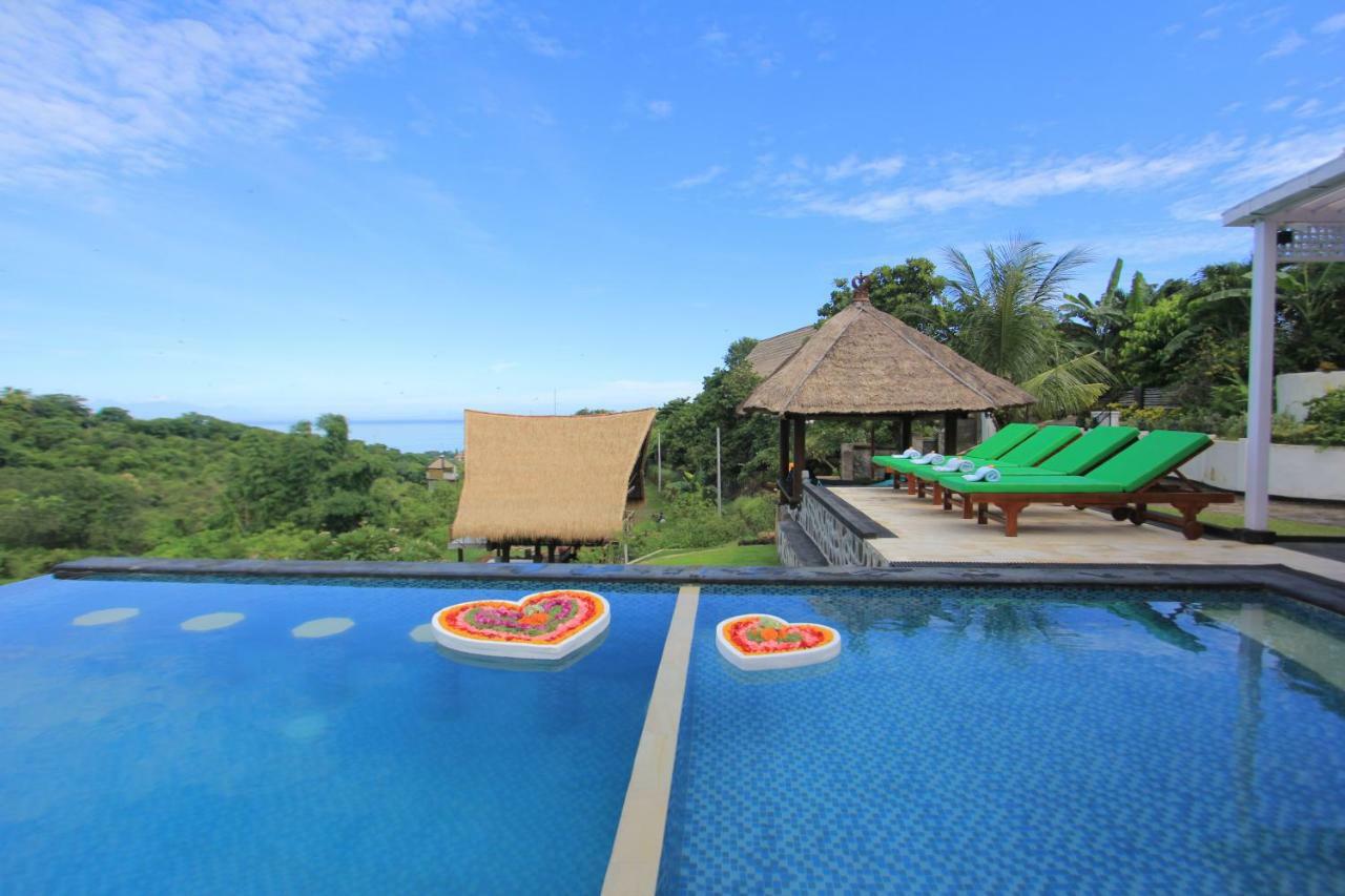 Villa Rinisha Rumah Senja Temukus Lovina Exterior foto